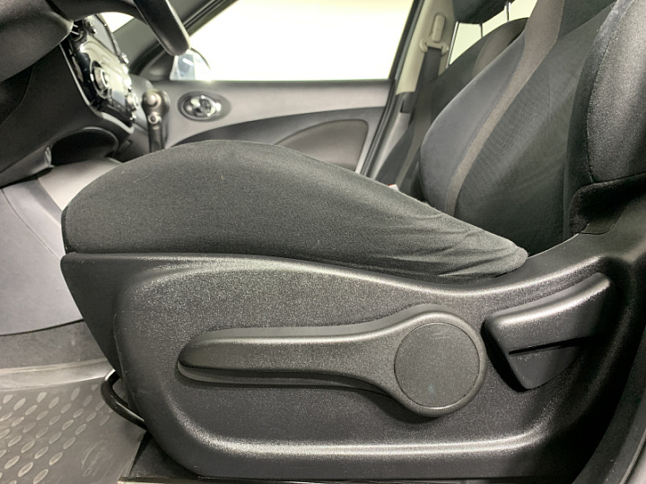 NISSAN Juke 1.6, 2013 года, Вариатор, ТЕМНО-СИНИЙ