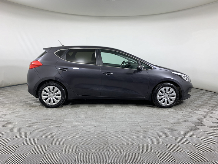 KIA Ceed 1.6, 2014 года, Автоматическая, СЕРЫЙ