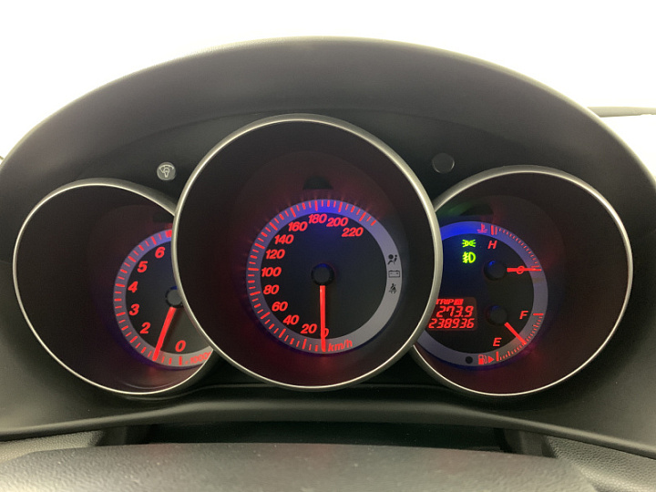 MAZDA 3 2, 2004 года, Механика, СЕРЫЙ