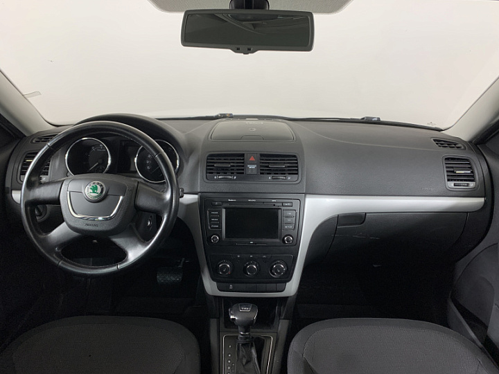 SKODA Yeti 1.2, 2012 года, Робот, БЕЛЫЙ