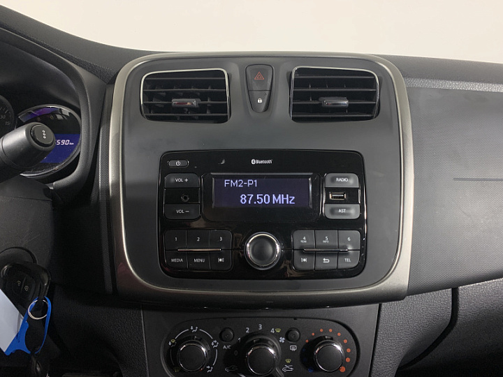 RENAULT Logan 1.6, 2017 года, Автоматическая, ЧЕРНЫЙ