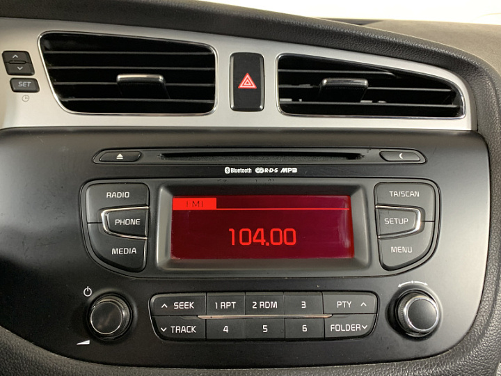 KIA Ceed 1.6, 2013 года, Автоматическая, КРАСНЫЙ