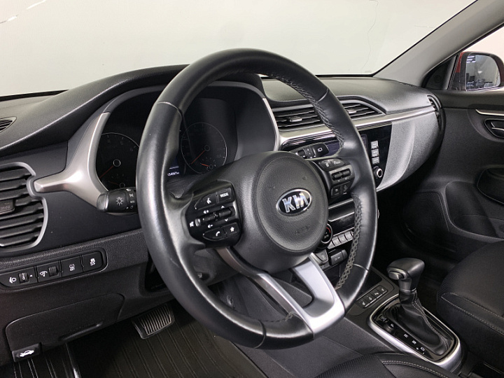 KIA Rio 1.6, 2021 года, Автоматическая, КРАСНЫЙ