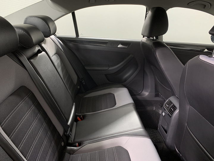 VOLKSWAGEN Jetta 1.6, 2015 года, Автоматическая, ТЕМНО-СЕРЫЙ