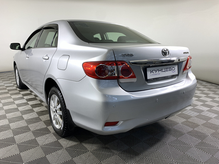 TOYOTA Corolla 1.6, 2012 года, Автоматическая, Серебристый