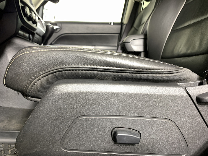 JEEP Liberty (Patriot) 2.4, 2010 года, Вариатор, ТЕМНО-СИНИЙ