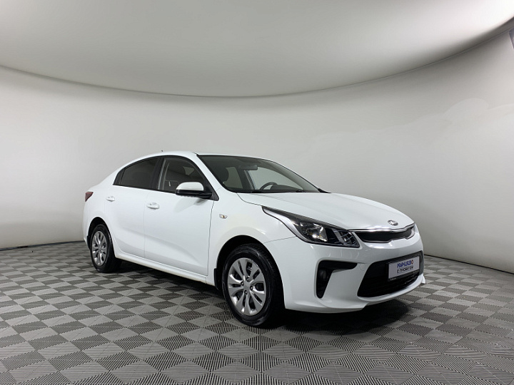 KIA Rio 1.6, 2018 года, Автоматическая, БЕЛЫЙ
