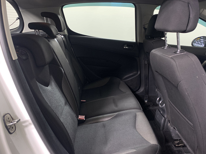 Peugeot 308 1.6, 2008 года, Автоматическая, Белый