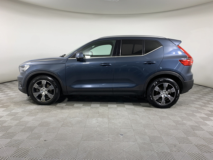 VOLVO XC40 2, 2019 года, Автоматическая, Темно-голубой