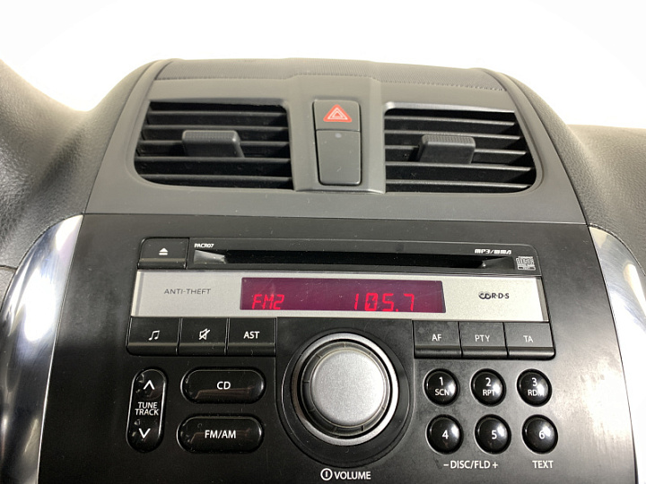 SUZUKI SX4 1.6, 2013 года, Механика, Серебристый