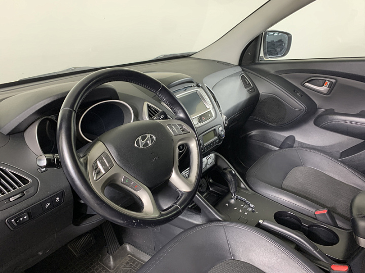 HYUNDAI ix35 2, 2013 года, Автоматическая, БЕЛЫЙ