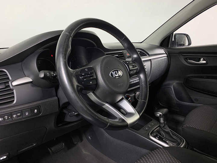 KIA Rio 1.6, 2018 года, Автоматическая, БЕЛЫЙ