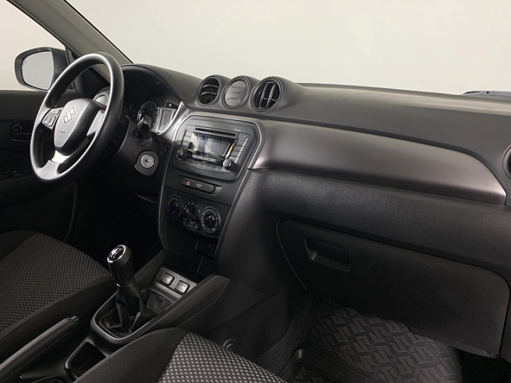 SUZUKI Vitara 1.6, 2019 года, Механика, СЕРЫЙ