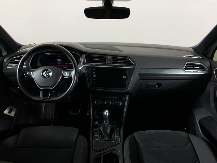 VOLKSWAGEN Tiguan 1.4, 2018 года, Робот, БЕЛЫЙ