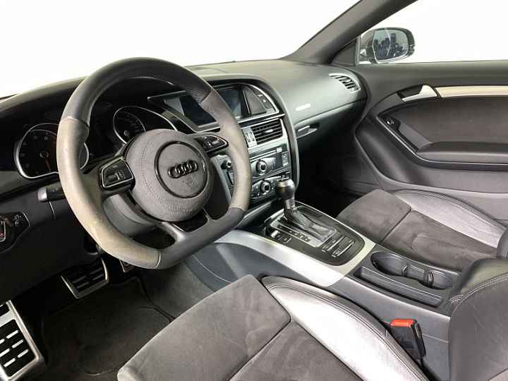 AUDI A5 2, 2013 года, Робот, Черно-Серый