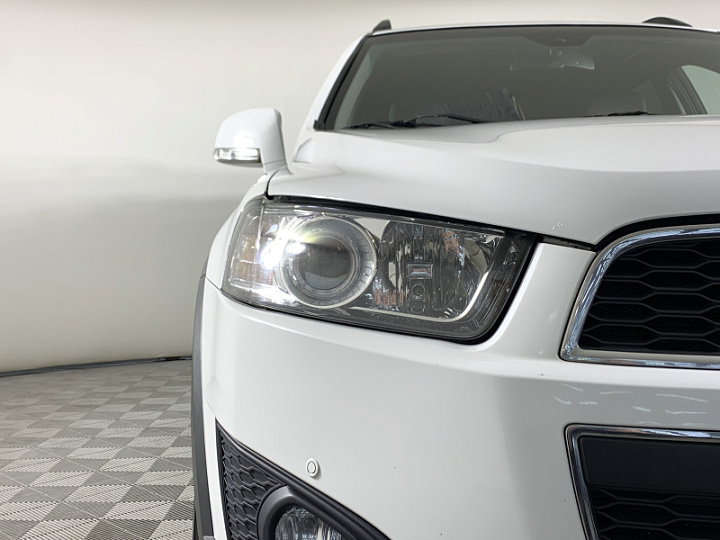 CHEVROLET Captiva 2.4, 2014 года, Автоматическая, БЕЛЫЙ