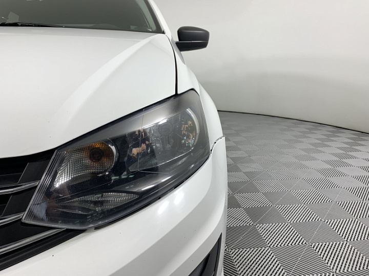 VOLKSWAGEN Polo 1.6, 2019 года, Автоматическая, БЕЛЫЙ