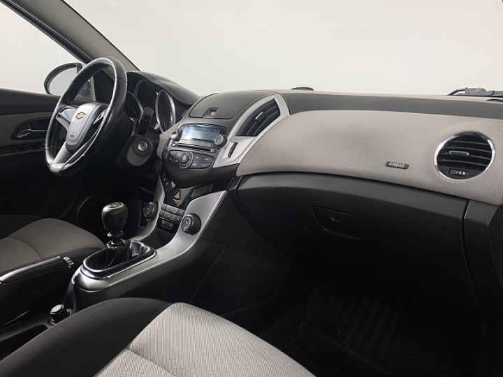 CHEVROLET Cruze 1.8, 2013 года, Механика, БЕЛЫЙ