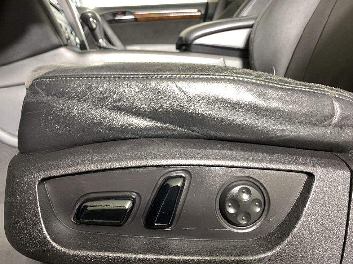 Audi Q7 3, 2009 года, Автоматическая, Светло серый