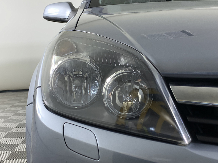Opel Astra 1.8, 2008 года, Автоматическая, Серый