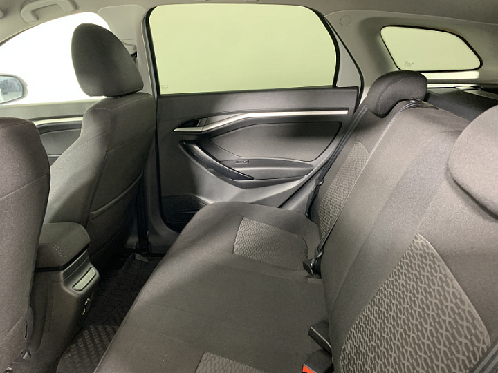 Lada Vesta 1.6, 2021 года, Механика, БЕЛЫЙ