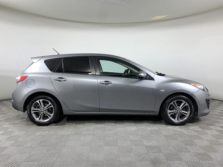 MAZDA 3 1.6, 2011 года, Автоматическая, Серебристый