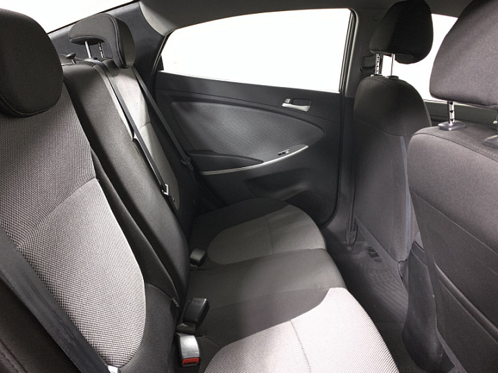 Hyundai Solaris 1.6, 2014 года, Автоматическая, Серый