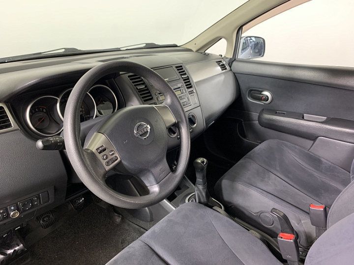 NISSAN Tiida 1.6, 2007 года, Механика, СЕРЫЙ