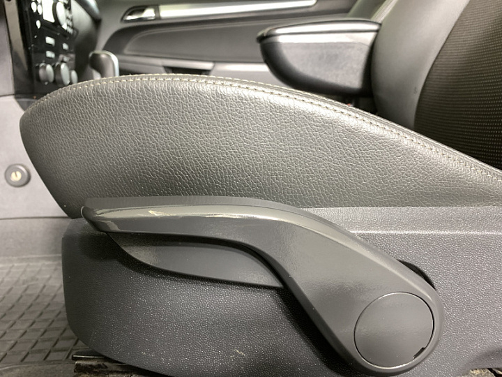 Opel Astra 1.8, 2008 года, Автоматическая, Серый