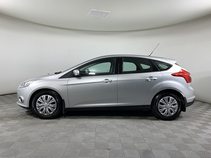 FORD Focus 1.6, 2014 года, Робот, Серебристый