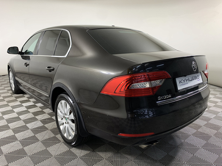 Skoda Superb 1.8, 2015 года, Робот, Коричневый