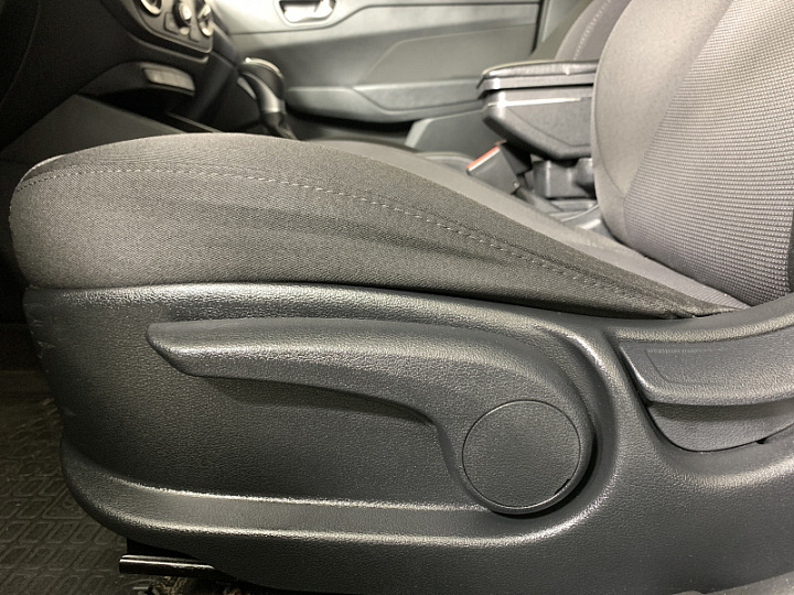Hyundai Solaris 1.6, 2018 года, Автоматическая, белый