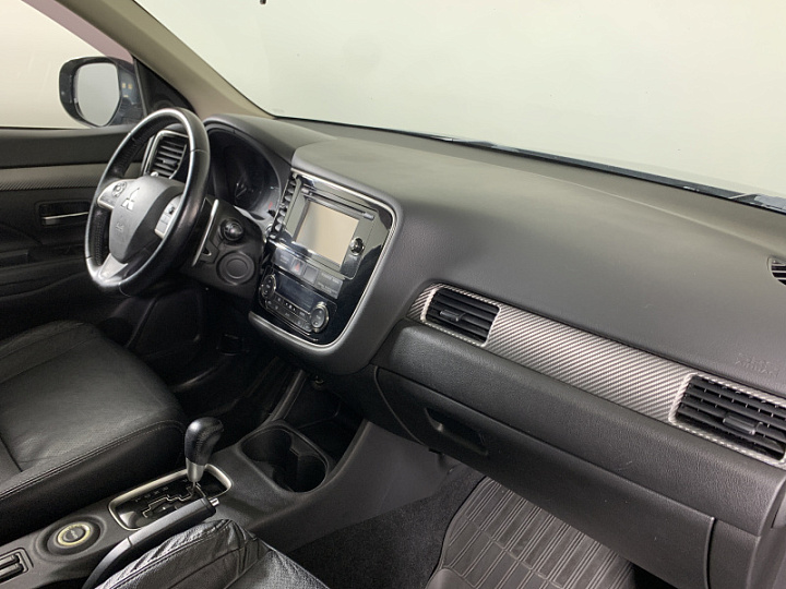 MITSUBISHI Outlander 2.4, 2014 года, Вариатор, СЕРЫЙ