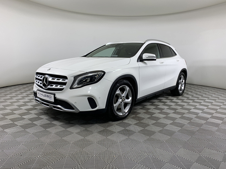 MERCEDES-BENZ GLA 1.6, 2019 года, Автоматическая, БЕЛЫЙ