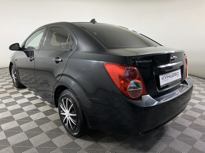 Chevrolet Aveo 1.6, 2012 года, Механика, Черный