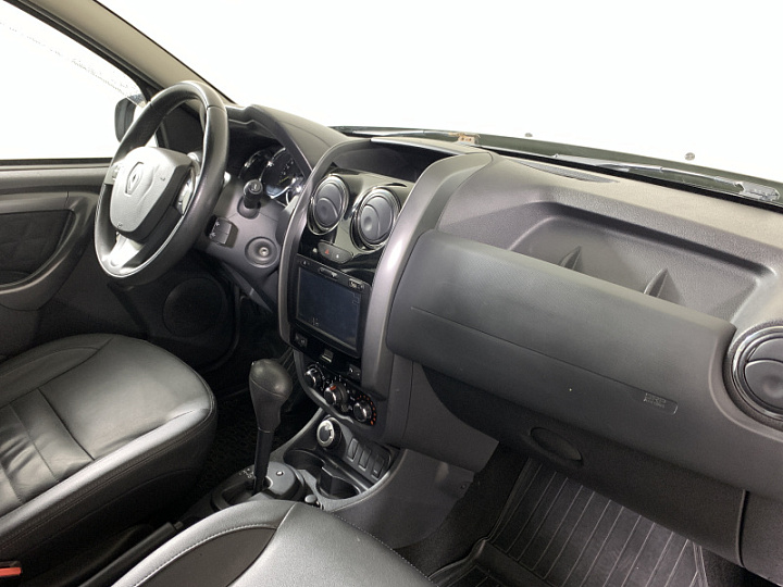 RENAULT Duster 2, 2017 года, Автоматическая, ЗЕЛЕНЫЙ