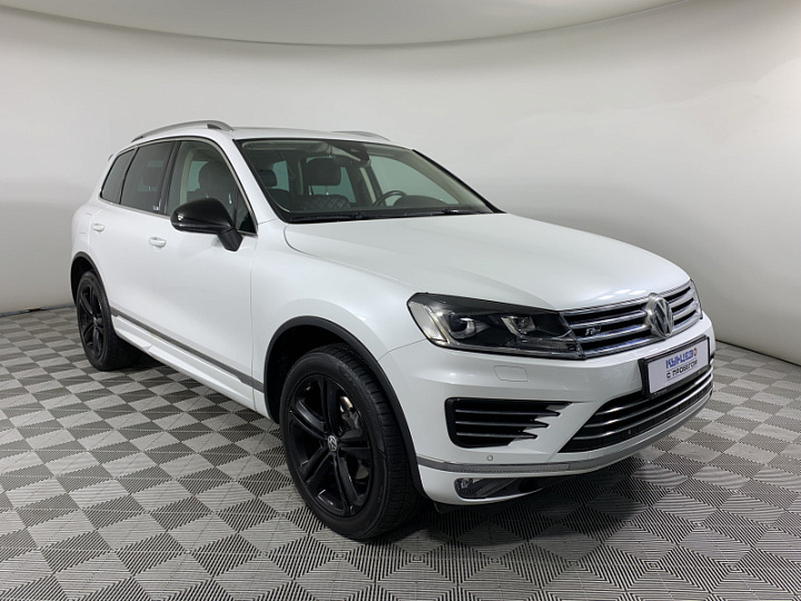 VOLKSWAGEN Touareg 3, 2017 года, Автоматическая, БЕЛЫЙ