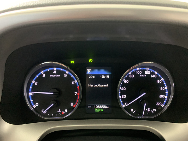 TOYOTA RAV4 2, 2018 года, Вариатор, БЕЛЫЙ