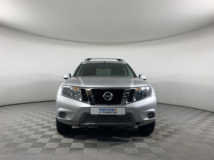 NISSAN Terrano 1.6, 2019 года, Механика, Серебристый