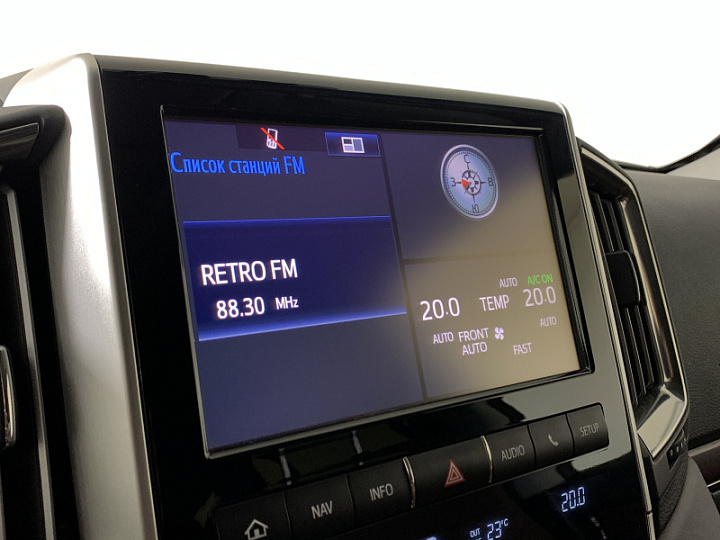 TOYOTA Land Cruiser 4.5, 2016 года, Автоматическая, БЕЛЫЙ