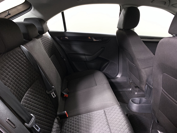 Skoda Rapid 1.6, 2017 года, Автоматическая, Коричневый