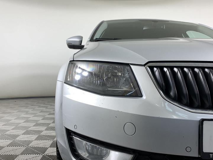SKODA Octavia 1.4, 2014 года, Робот, Серебристый