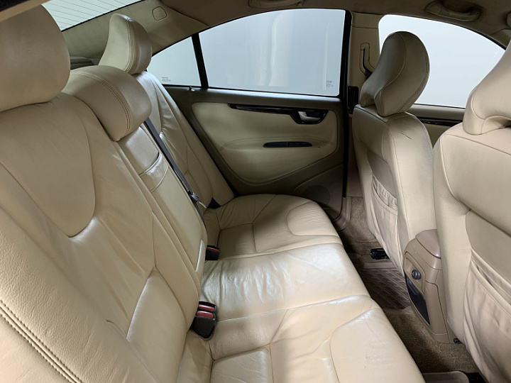 VOLVO S60 2.4, 2001 года, Автоматическая, ЗОЛОТОЙ