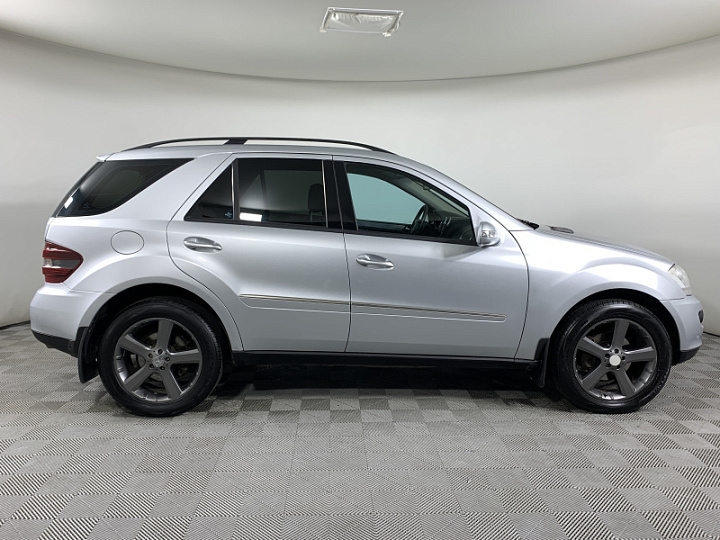 MERCEDES-BENZ M-Класс 3.5, 2005 года, Автоматическая, Серебристый