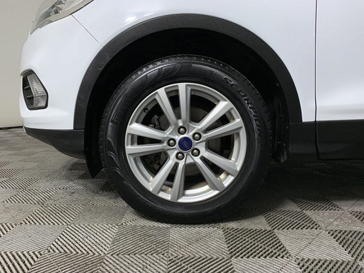 FORD Kuga 2.5, 2018 года, Автоматическая, БЕЛЫЙ