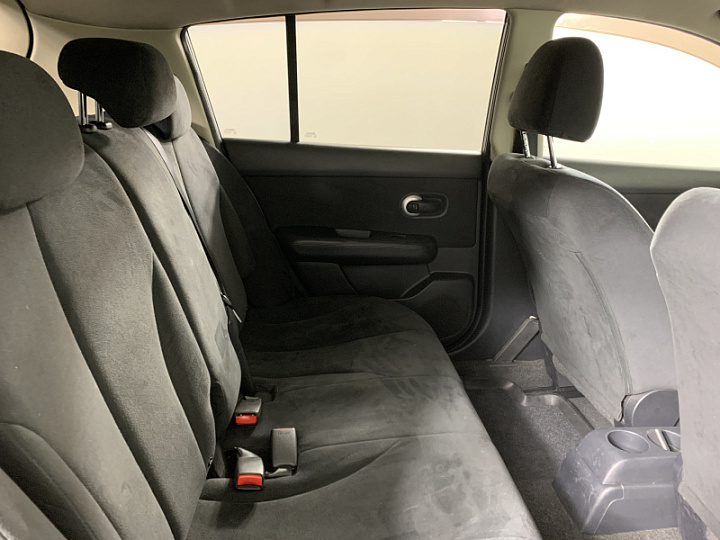 NISSAN Tiida 1.6, 2007 года, Механика, СЕРЫЙ