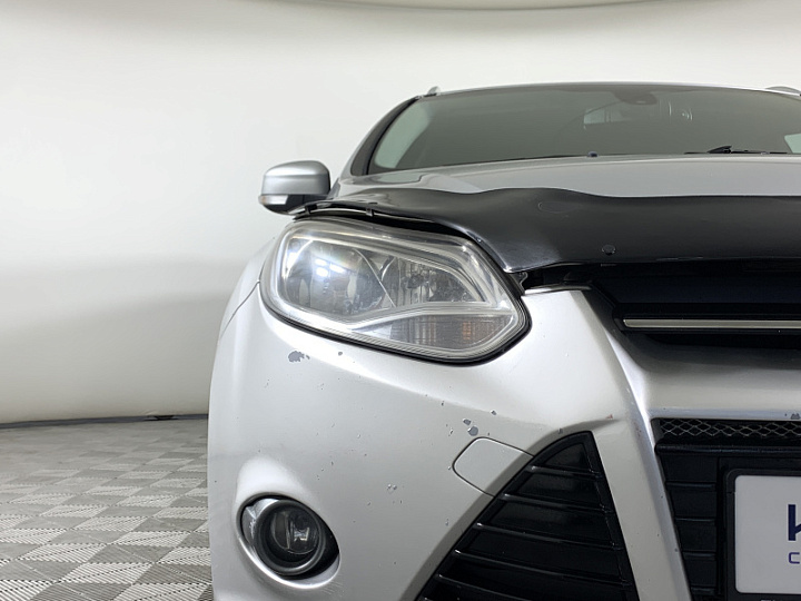 Ford Focus 1.6, 2014 года, Механика, Серебристый
