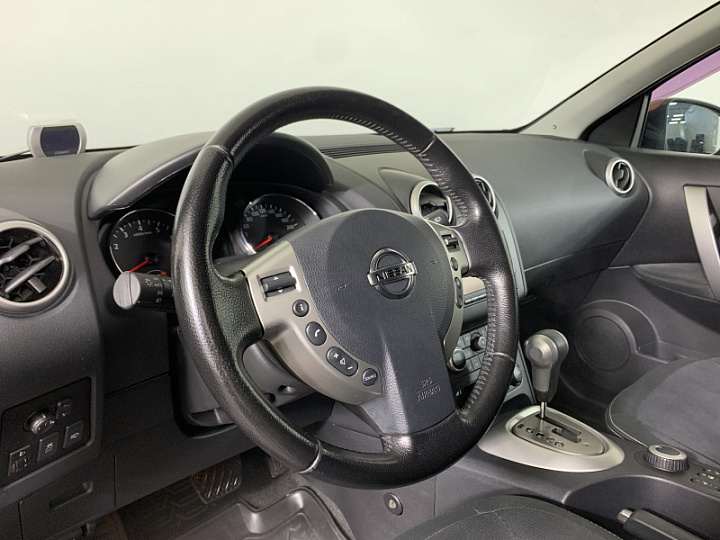 NISSAN Qashqai 2, 2010 года, Вариатор, КРАСНЫЙ