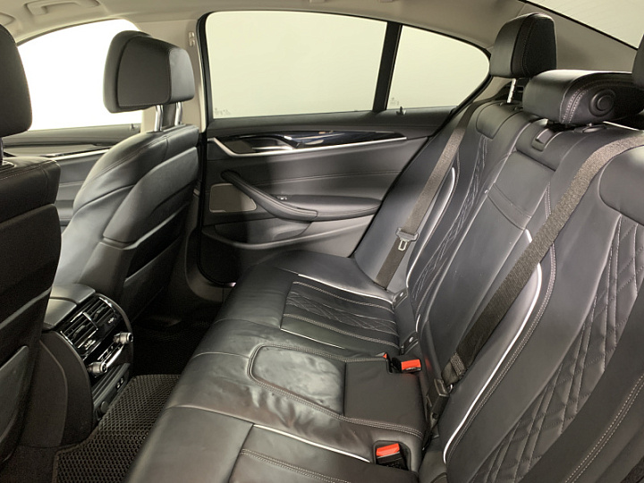 BMW 5 серии 2, 2021 года, Автоматическая, ЧЕРНЫЙ