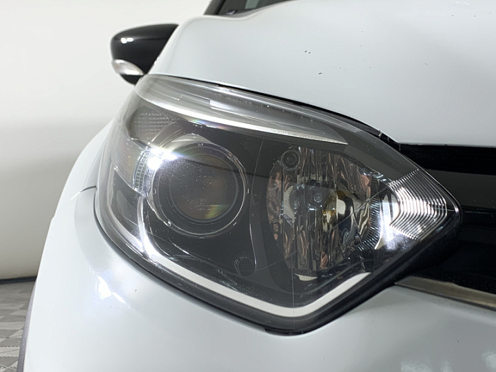 RENAULT Kaptur 1.6, 2019 года, Вариатор, БЕЛЫЙ